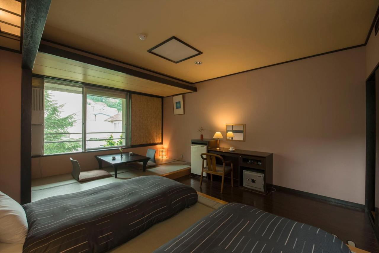 Takamiya Hotel Lucent Yamagata  Buitenkant foto