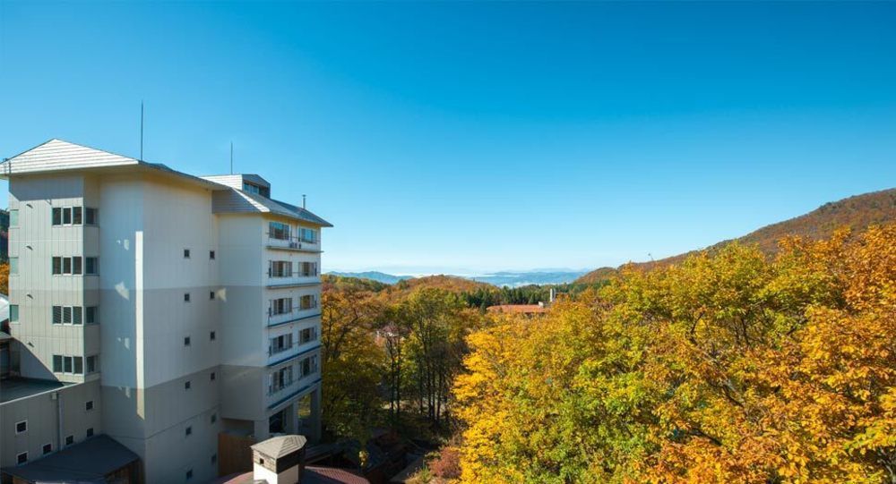 Takamiya Hotel Lucent Yamagata  Buitenkant foto