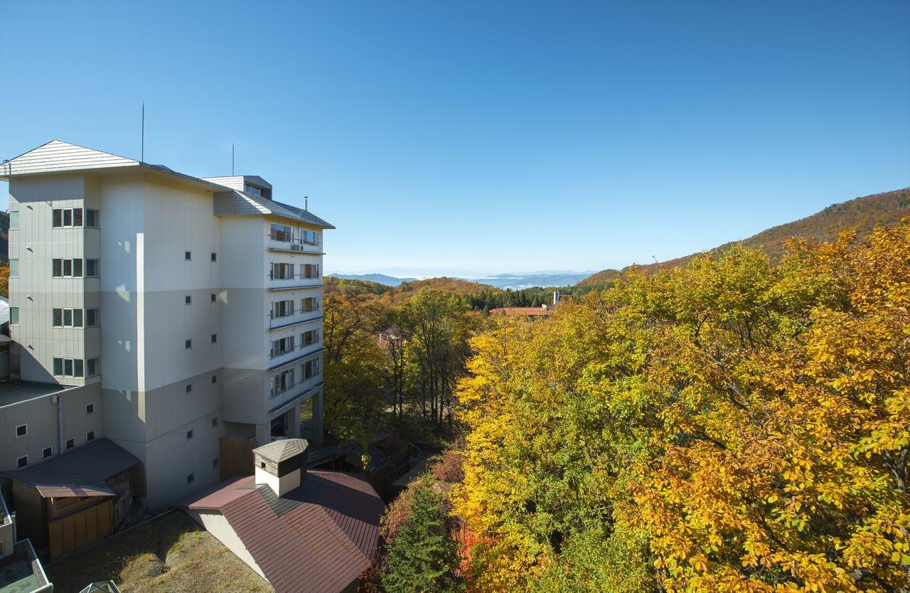 Takamiya Hotel Lucent Yamagata  Buitenkant foto