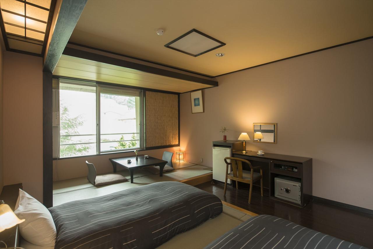 Takamiya Hotel Lucent Yamagata  Buitenkant foto